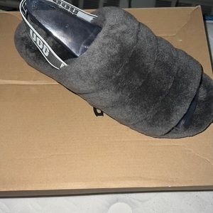 UGG Fluff Yeah Slide
Charcoal (Women's)